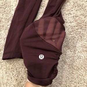 Lululemon Crop - Mesh Cut Outs - Size 6